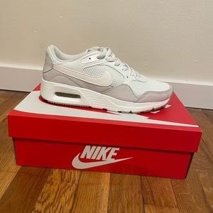 Women’s Nike Airmax SC